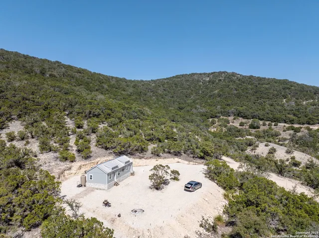 $599,500 | 106 Walden Ridge, Tarpley, TX 78883