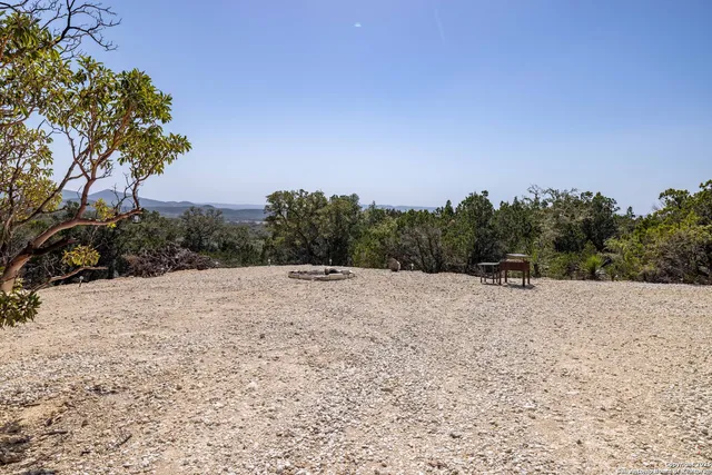 $599,500 | 106 Walden Ridge, Tarpley, TX 78883