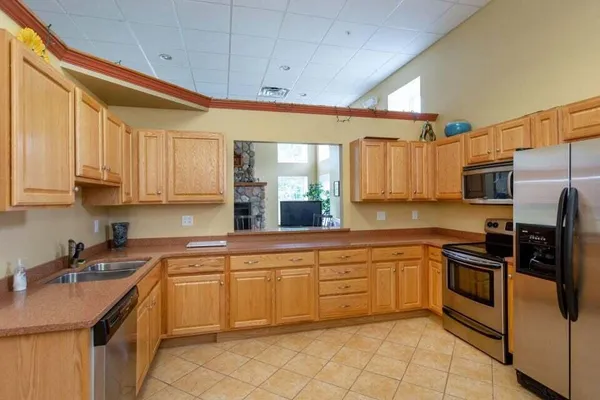 $474,900 | 14 Harvest Hill Lane, Unit 1, Auburn, ME 04210