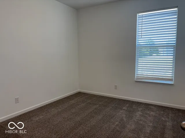 $1,995 | 821 Oyster Bay Drive, Kokomo, IN 46902