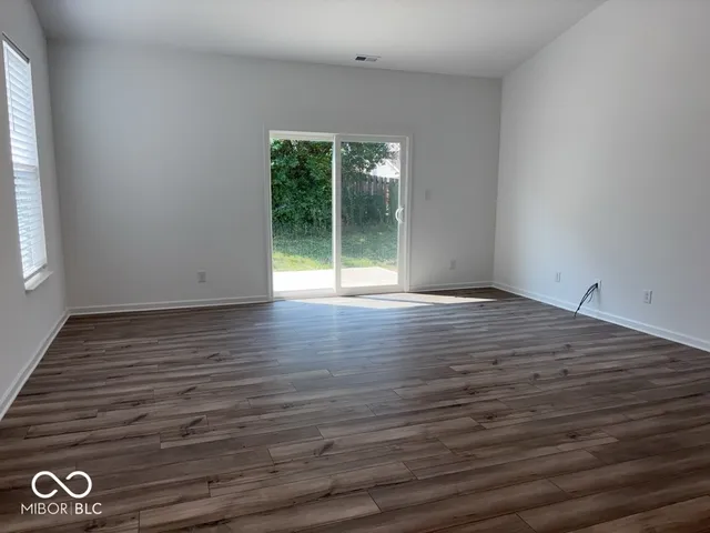 $1,995 | 821 Oyster Bay Drive, Kokomo, IN 46902