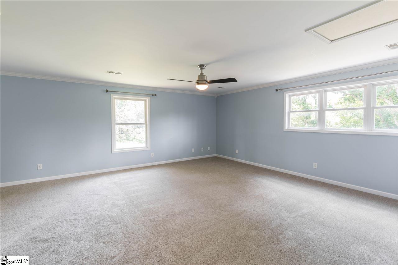 677 Maple Drive Greer, SC 29651 - Photo 13 of 19 Gallery Image 13