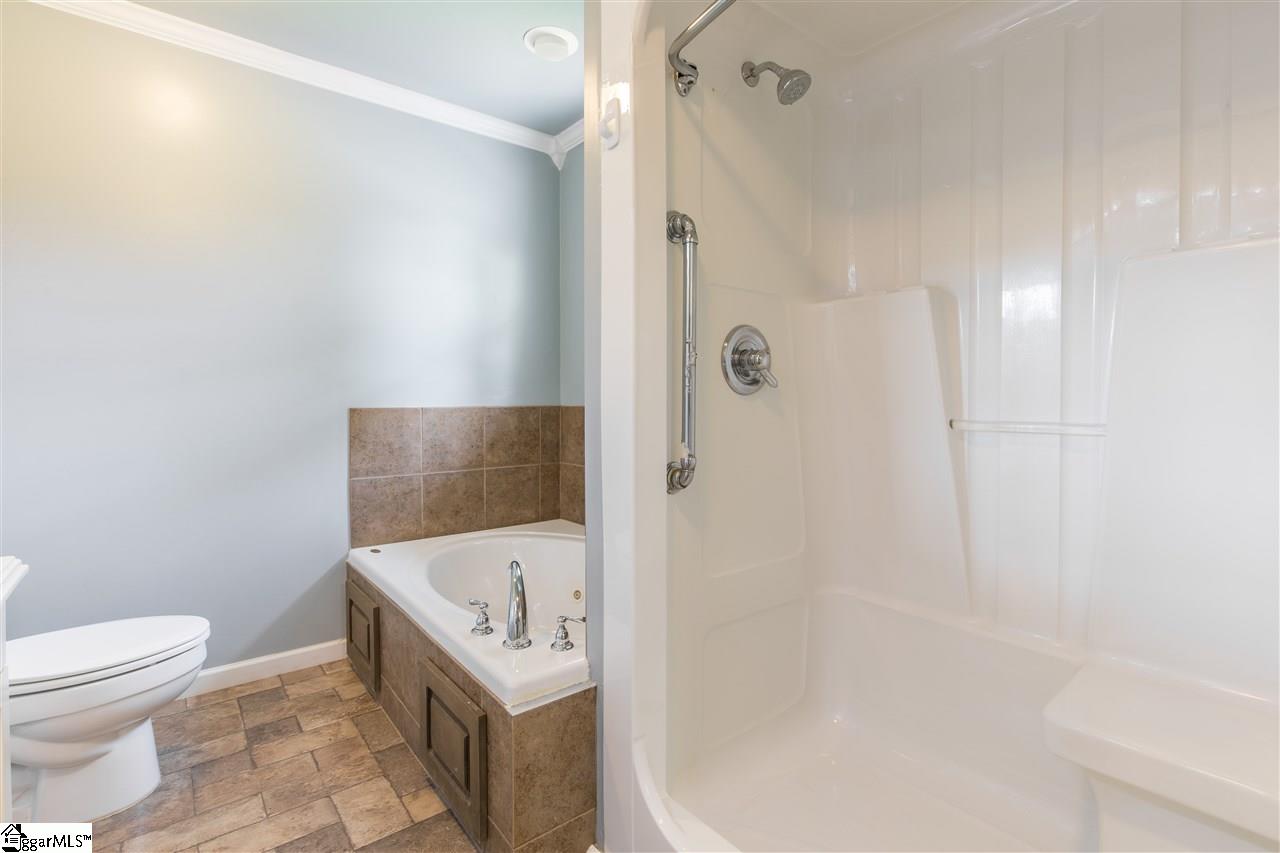 677 Maple Drive Greer, SC 29651 - Photo 16 of 19 Gallery Image 16