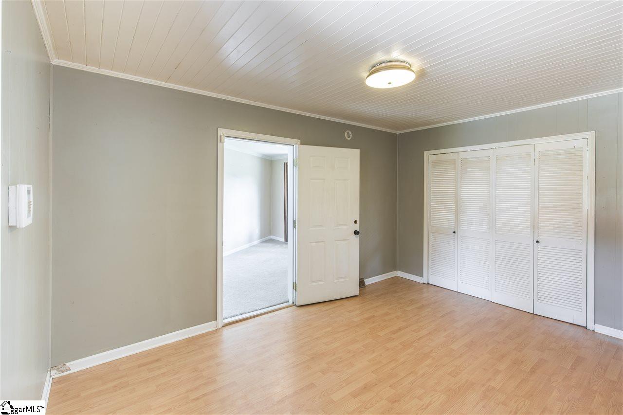 677 Maple Drive Greer, SC 29651 - Photo 7 of 19 Gallery Image 7