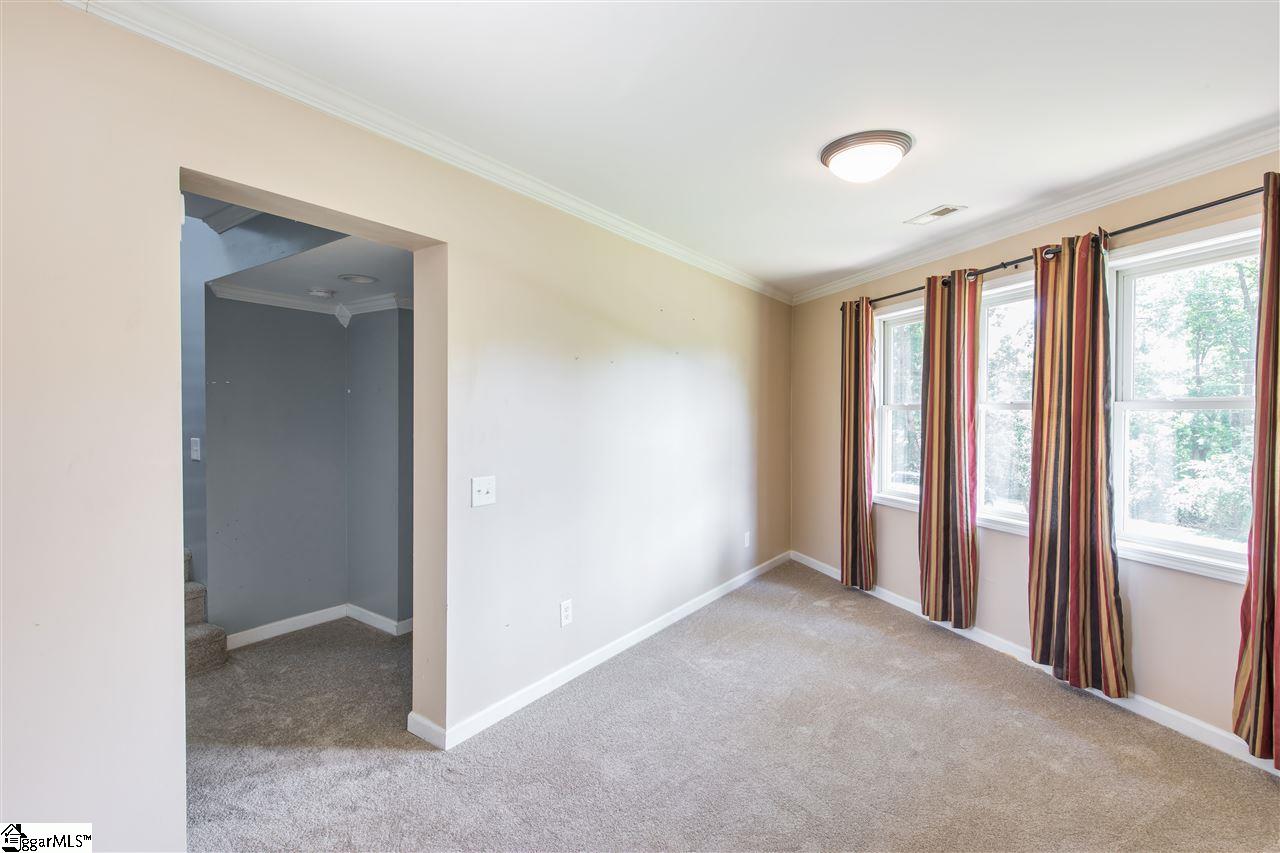 677 Maple Drive Greer, SC 29651 - Photo 8 of 19 Gallery Image 8