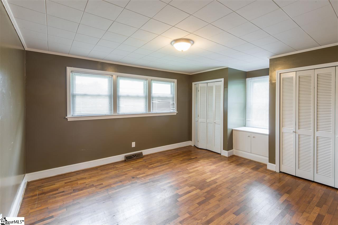 677 Maple Drive Greer, SC 29651 - Photo 10 of 19 Gallery Image 10