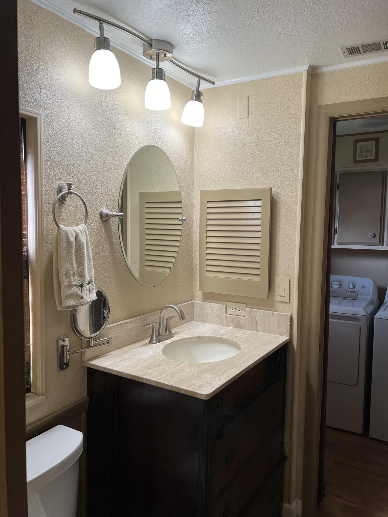 2315 Coconut Palm Drive Palm Bay, FL 32905 - Photo 14 of 27 IMG_6465