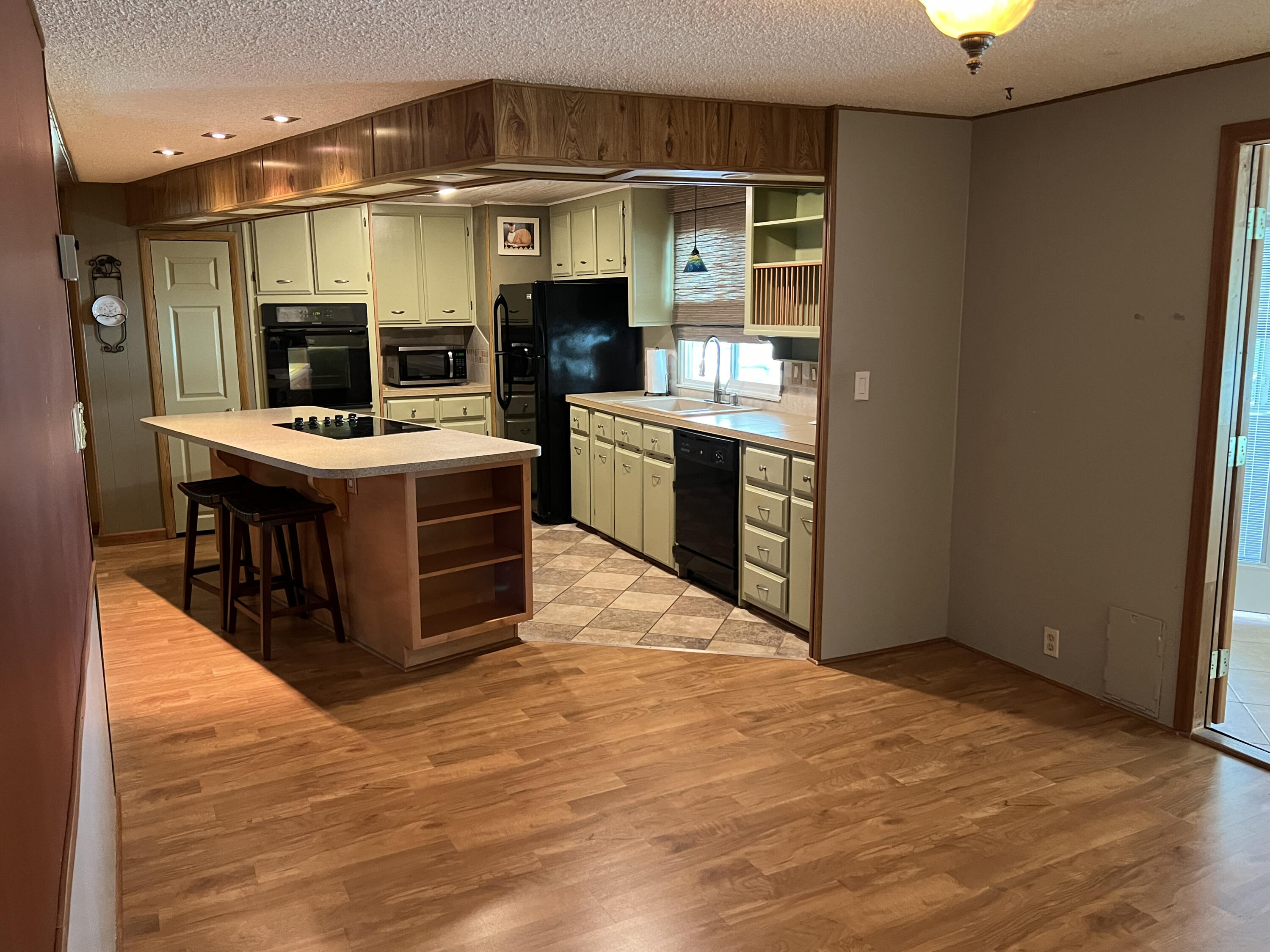 2315 Coconut Palm Drive Palm Bay, FL 32905 - Photo 7 of 27 IMG_6467