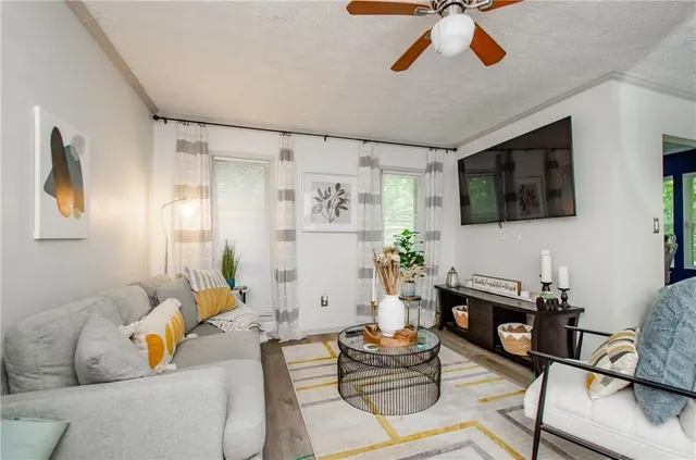 $169,000 | 5157 Roswell Road, Unit 2, Atlanta, GA 30342