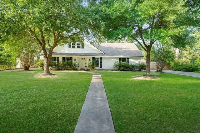 $765,000 | 1012 West 11th Avenue, Covington, LA 70433