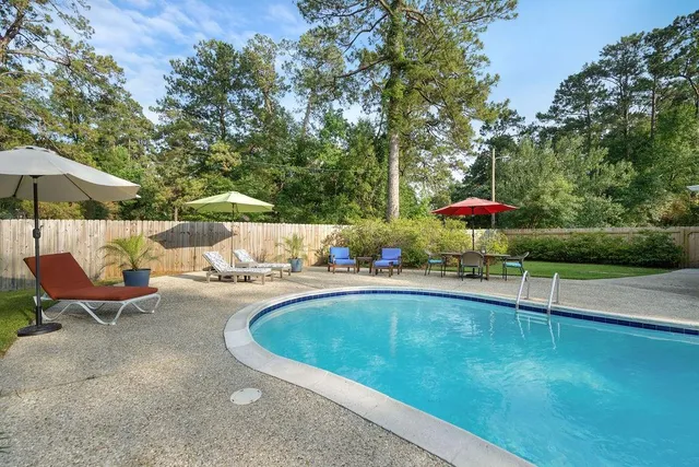 $765,000 | 1012 West 11th Avenue, Covington, LA 70433