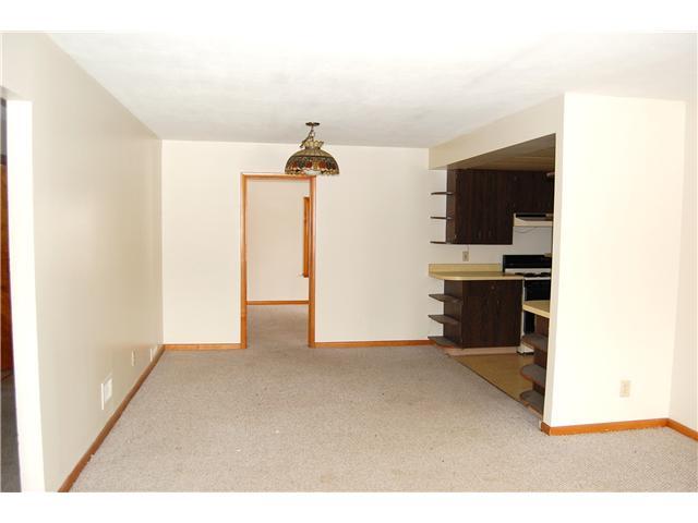 521 East Johnstown Road Columbus, OH 43230 - Photo 3 of 6