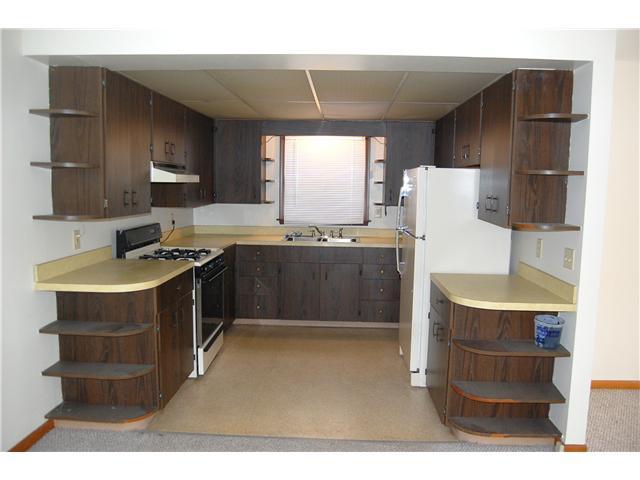 521 East Johnstown Road Columbus, OH 43230 - Photo 4 of 6