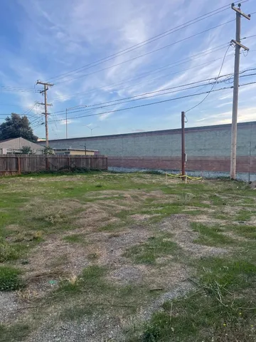 a view of a backyard with a garden