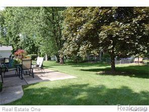 17428 Levan Road Livonia, MI 48152 - Photo 21 of 23 image.jpg