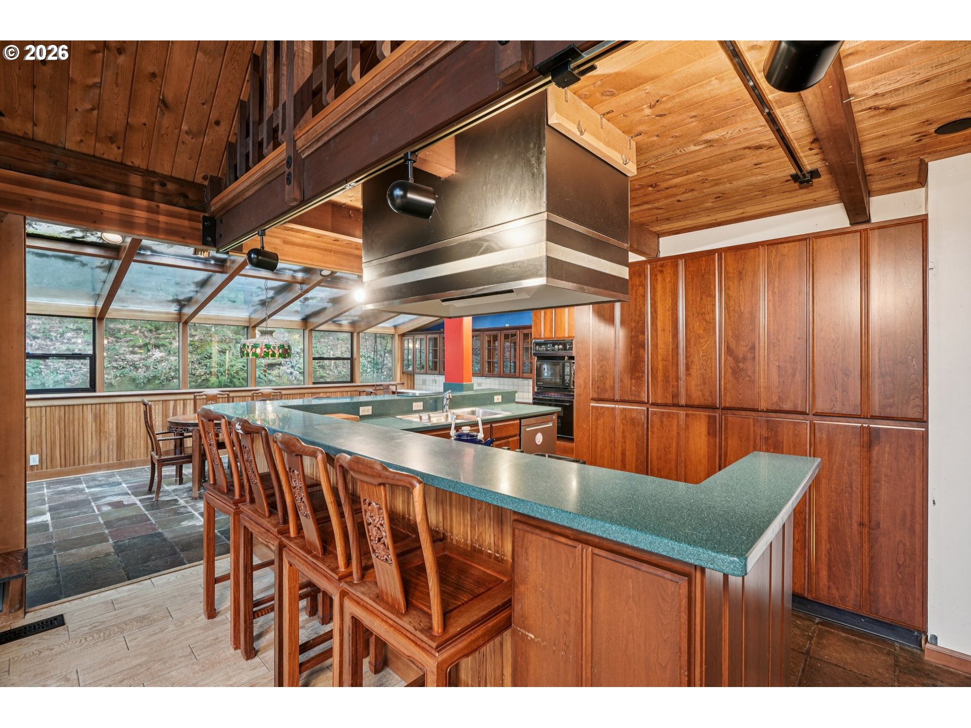 3523 Southwest 13th Avenue Portland, OR 97239 - Photo 11 of 44