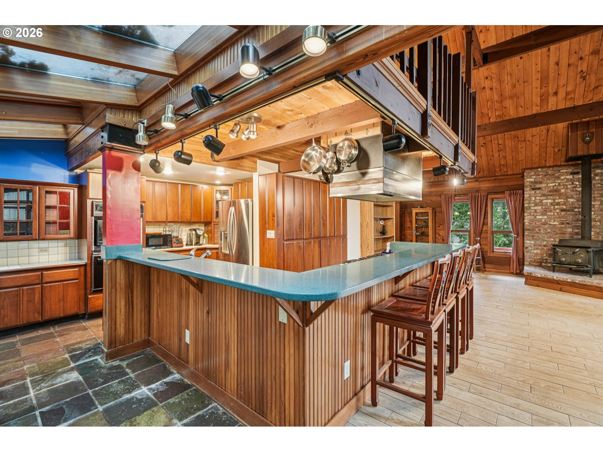 3523 Southwest 13th Avenue Portland, OR 97239 - Photo 14 of 44