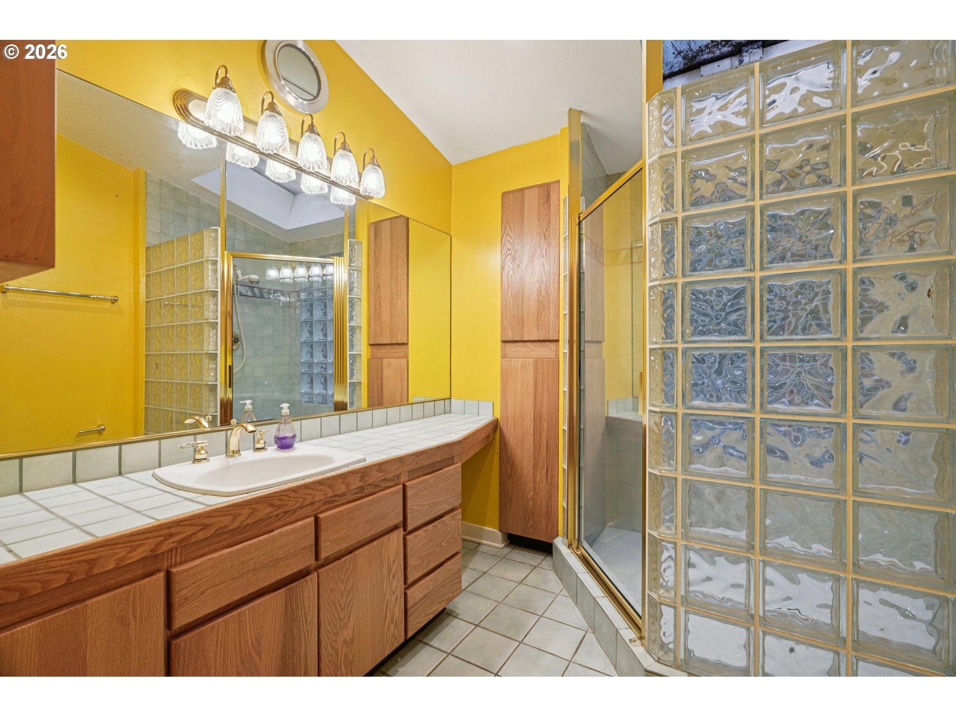 3523 Southwest 13th Avenue Portland, OR 97239 - Photo 20 of 44