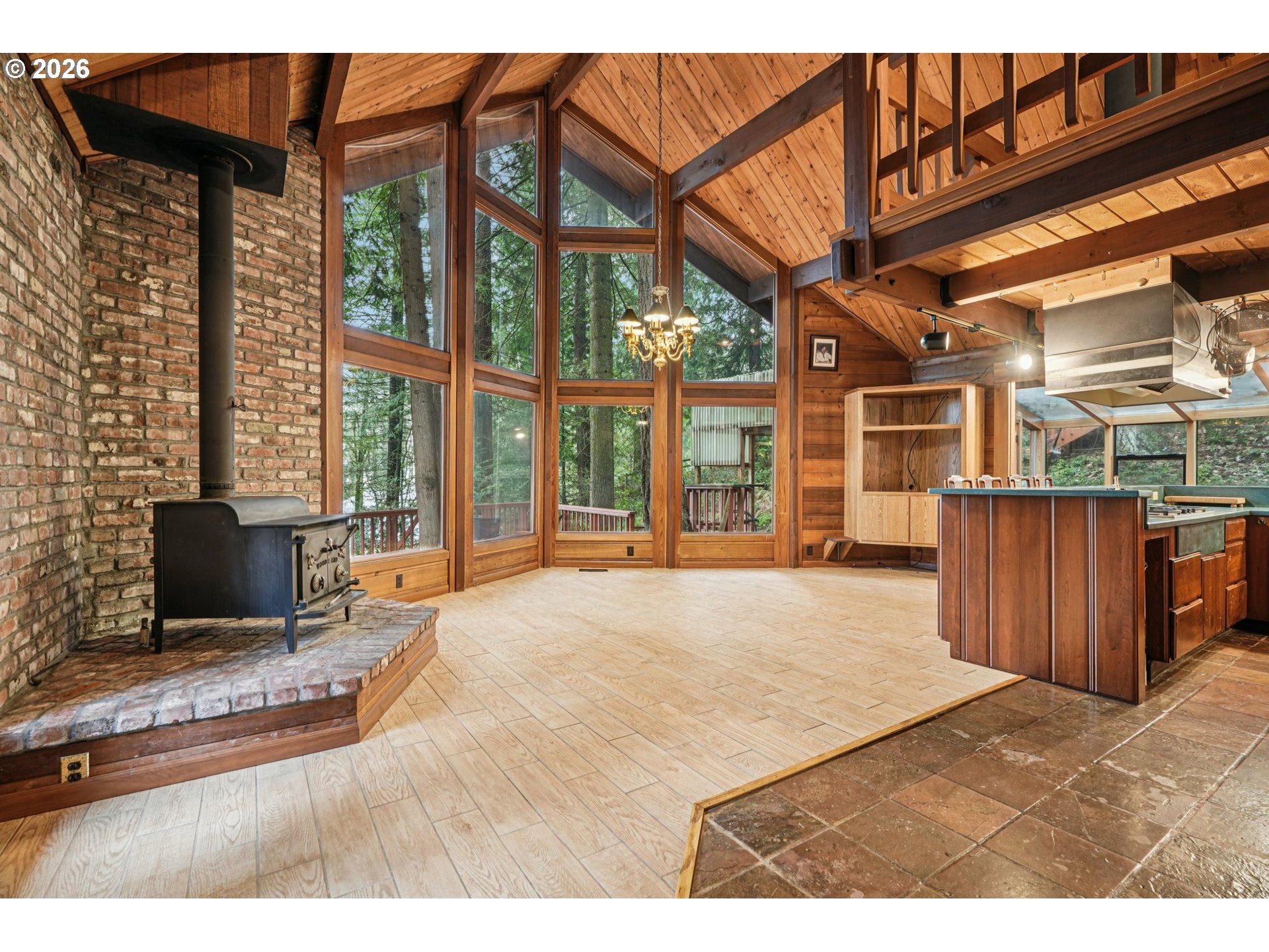 3523 Southwest 13th Avenue Portland, OR 97239 - Photo 2 of 44