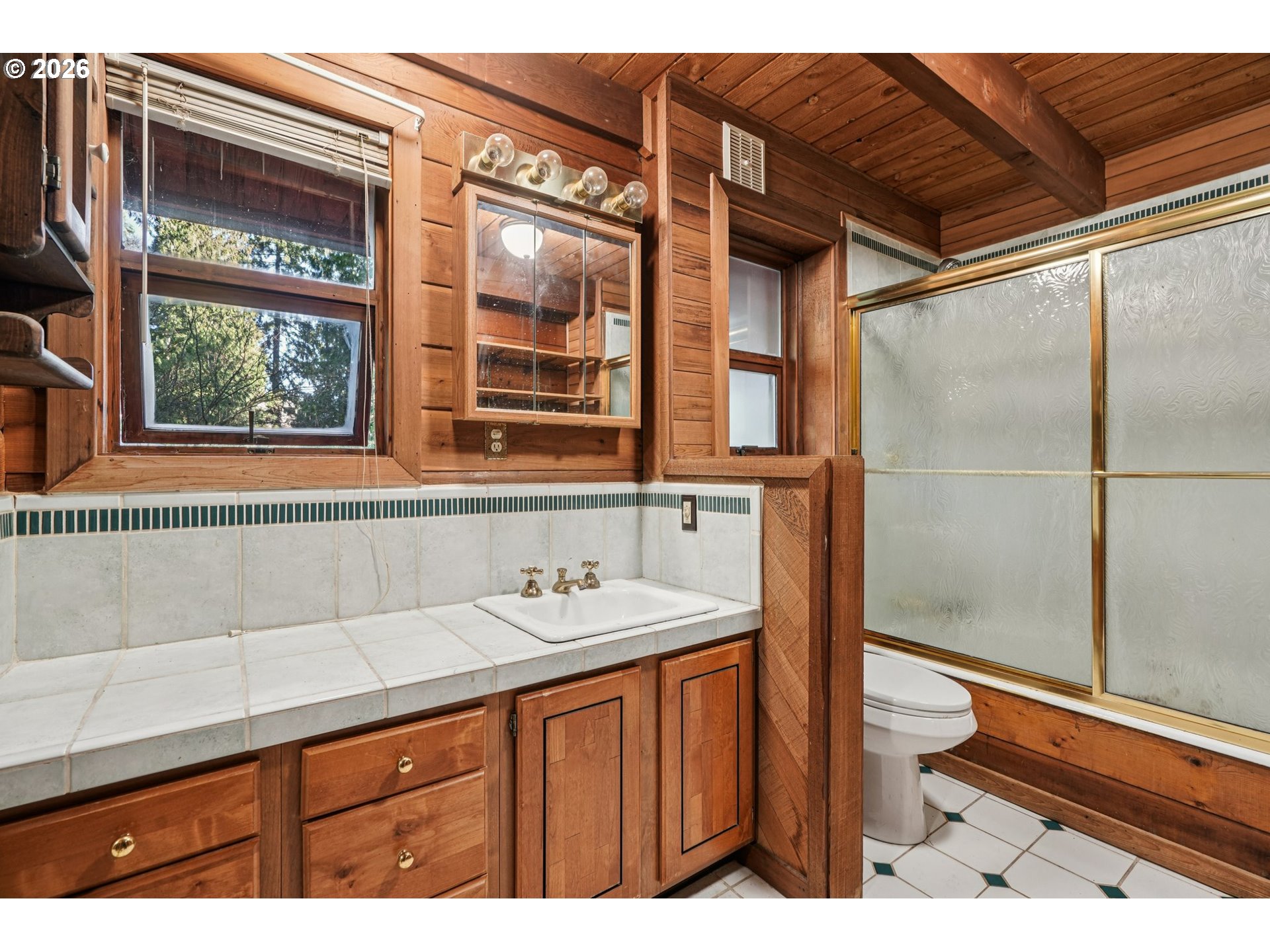 3523 Southwest 13th Avenue Portland, OR 97239 - Photo 26 of 44