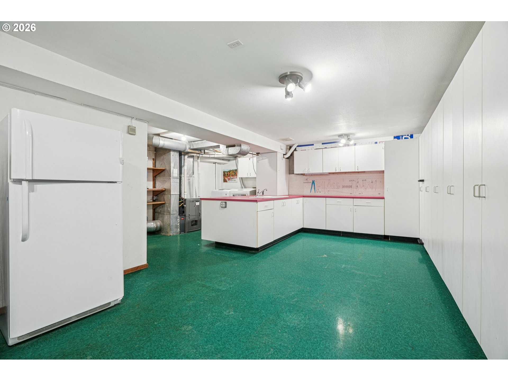 3523 Southwest 13th Avenue Portland, OR 97239 - Photo 29 of 44