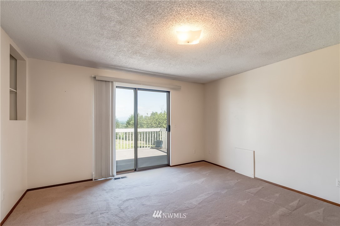 2573 Mountain View Road Ferndale, WA 98248 - Photo 14 of 25