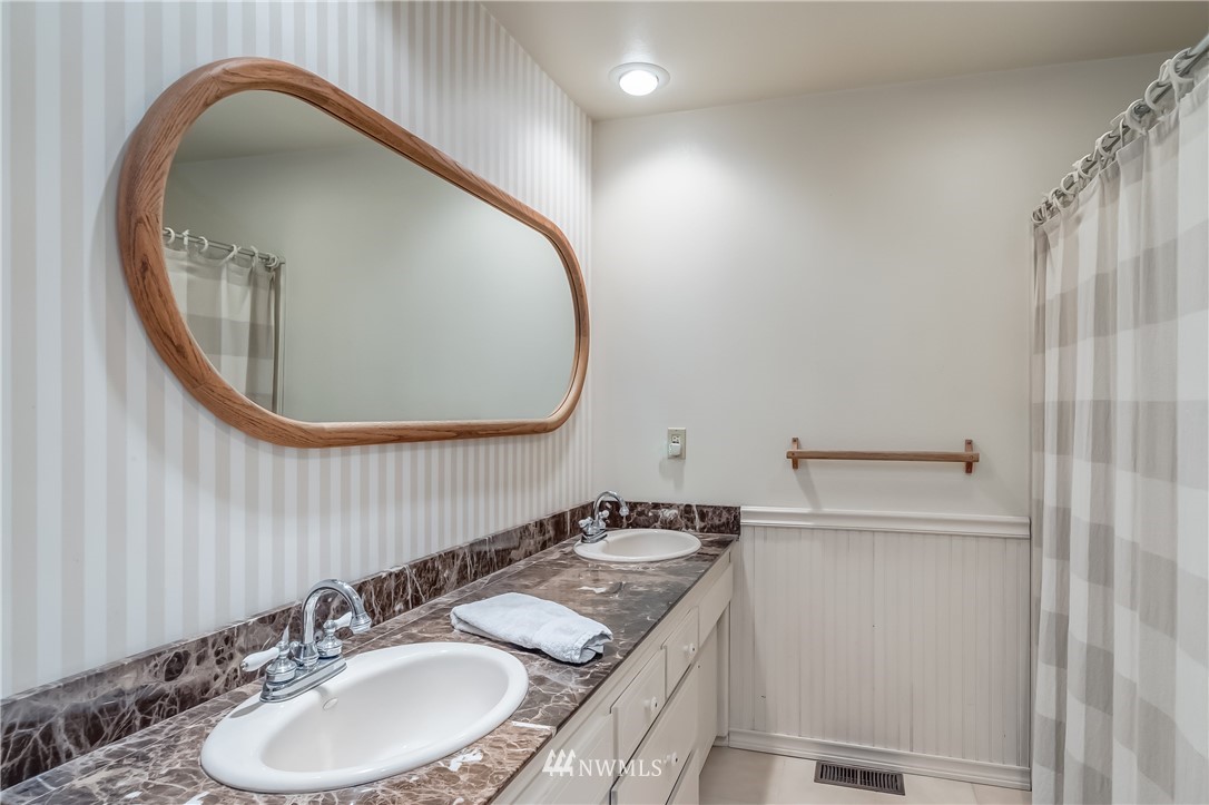 2573 Mountain View Road Ferndale, WA 98248 - Photo 16 of 25