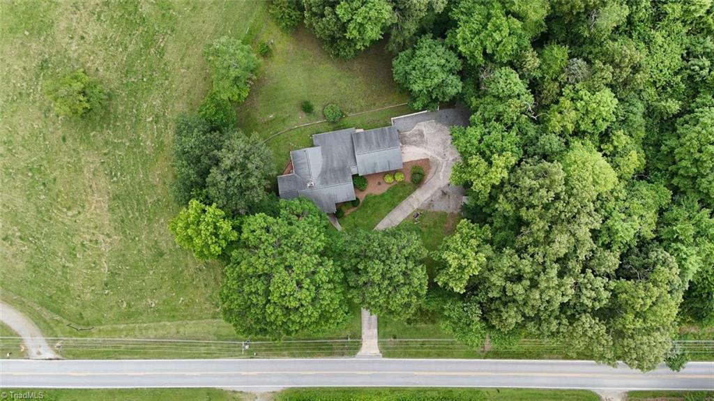 1978 Clodfelter Road Winston-Salem, NC 27107 - Photo 22 of 23 Gallery Image 22