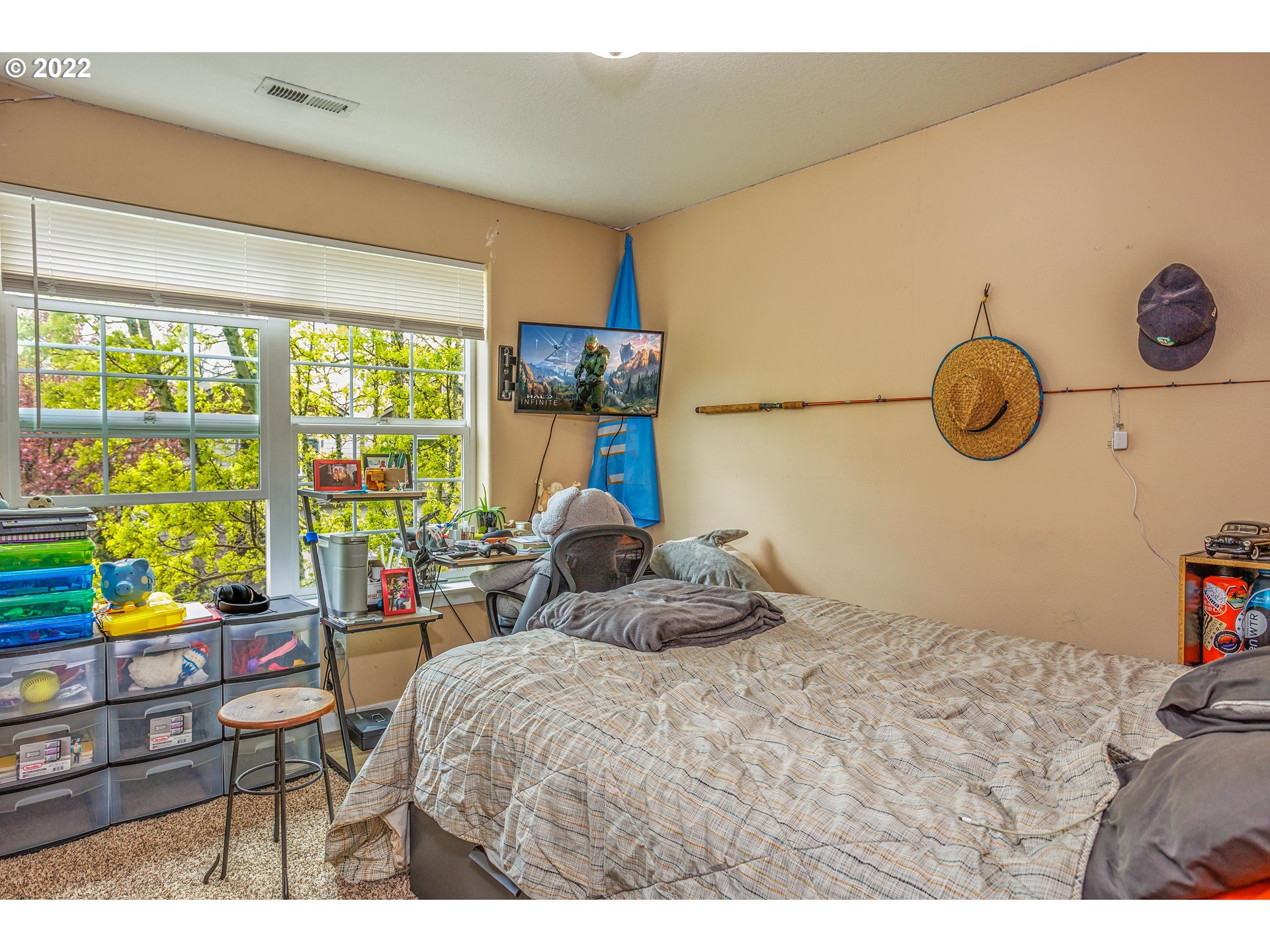415 Northeast Suttle Street Portland, OR 97211 - Photo 14 of 21 Gallery Image 14