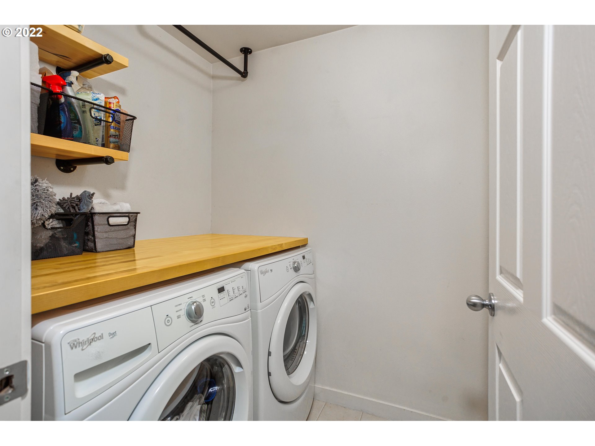 415 Northeast Suttle Street Portland, OR 97211 - Photo 17 of 21 Gallery Image 17