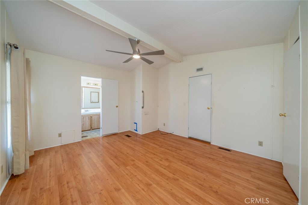 10200 Johnson Road, Unit 55 Phelan, CA 92371 - Photo 21 of 35