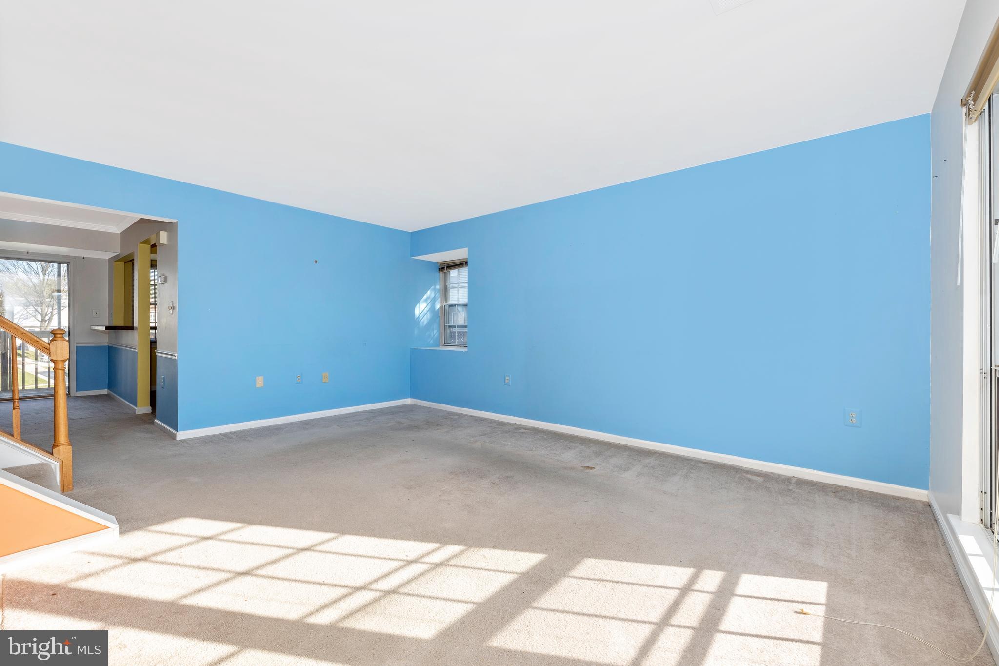 432 Terry Court, Unit B4 Frederick, MD 21701 - Photo 3 of 19 Living Room