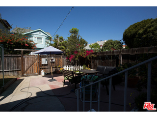 52 Ozone Avenue Venice, CA 90291 - Photo 22 of 46