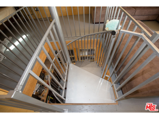 52 Ozone Avenue Venice, CA 90291 - Photo 32 of 46