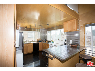 52 Ozone Avenue Venice, CA 90291 - Photo 40 of 46