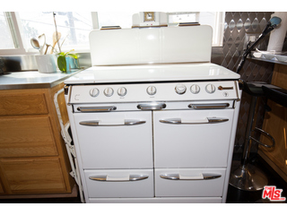 52 Ozone Avenue Venice, CA 90291 - Photo 45 of 46