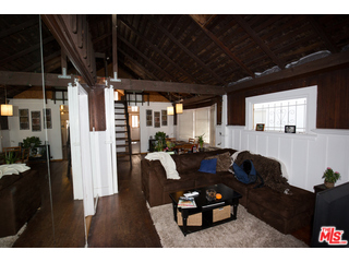 52 Ozone Avenue Venice, CA 90291 - Photo 7 of 46