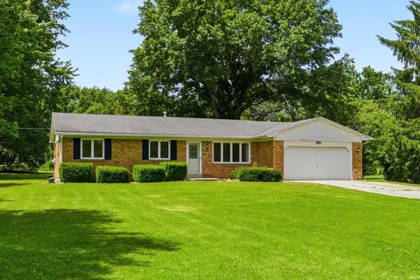 $324,900 | 6266 North 900 East, New Carlisle, IN 46552