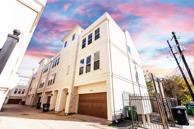 a view of a large building