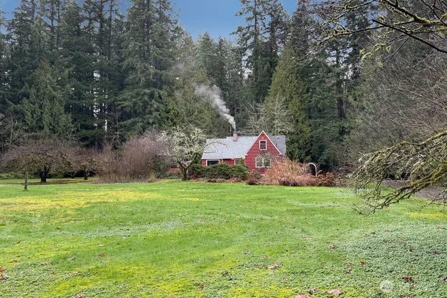 $5,900 | 23418 Northeast Union Hill Road, Unit R, Redmond, WA 98053