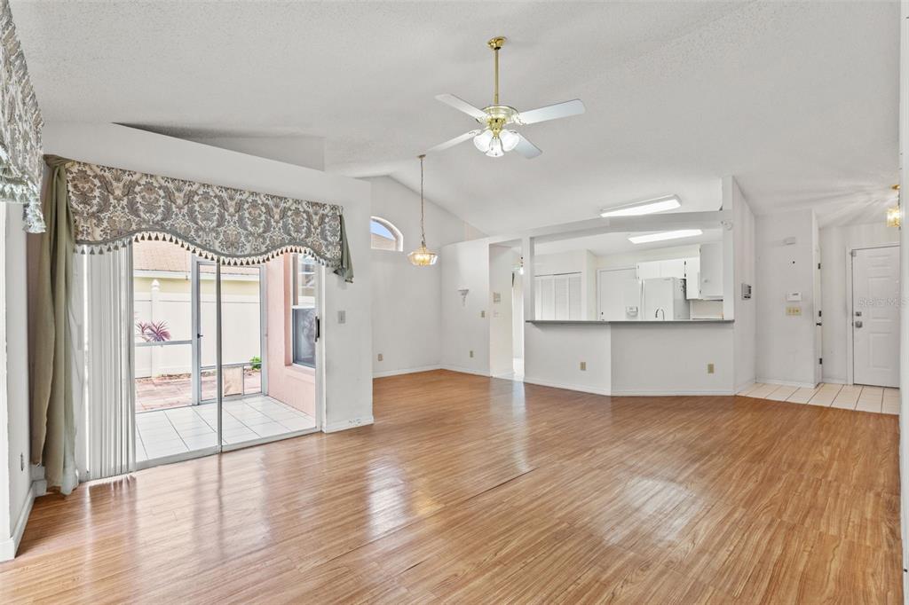 13504 Fawn Ridge Boulevard Tampa, FL 33626 - Photo 28 of 47