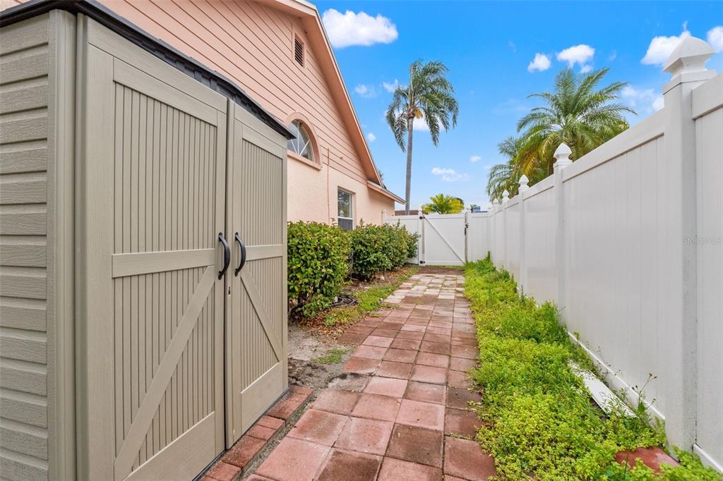 13504 Fawn Ridge Boulevard Tampa, FL 33626 - Photo 45 of 47