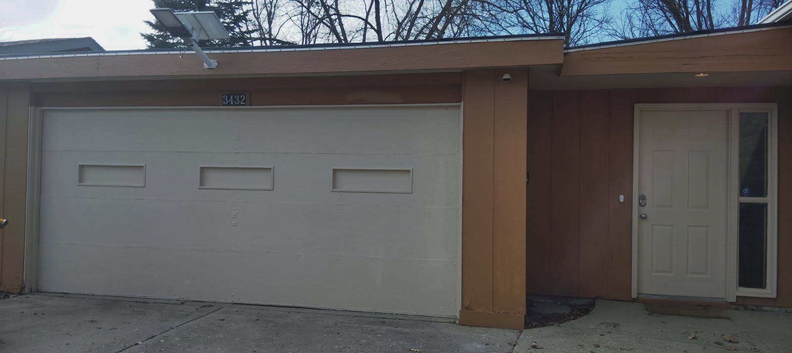 3432 Huffman Boulevard Rockford, IL 61103 - Photo 32 of 32 a view of front door