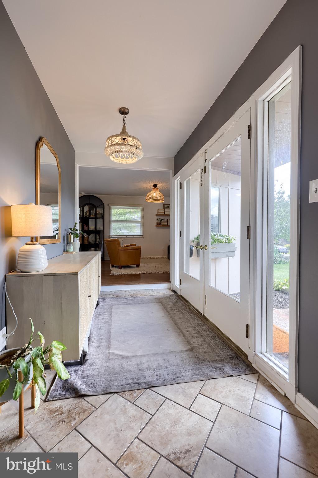 1841 Wheatland Avenue Lancaster, PA 17603 - Photo 3 of 51 Vestibule