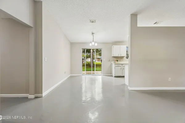 $264,900 | 10519 Timber Creek Lane, Jacksonville, FL 32221