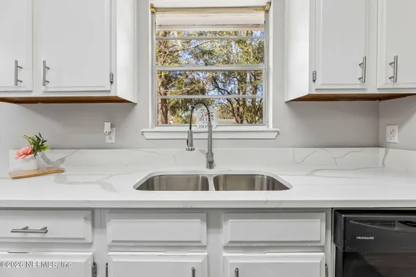 $264,900 | 10519 Timber Creek Lane, Jacksonville, FL 32221
