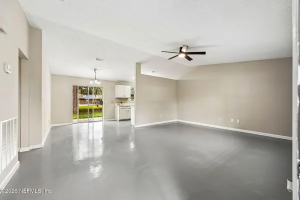 $264,900 | 10519 Timber Creek Lane, Jacksonville, FL 32221