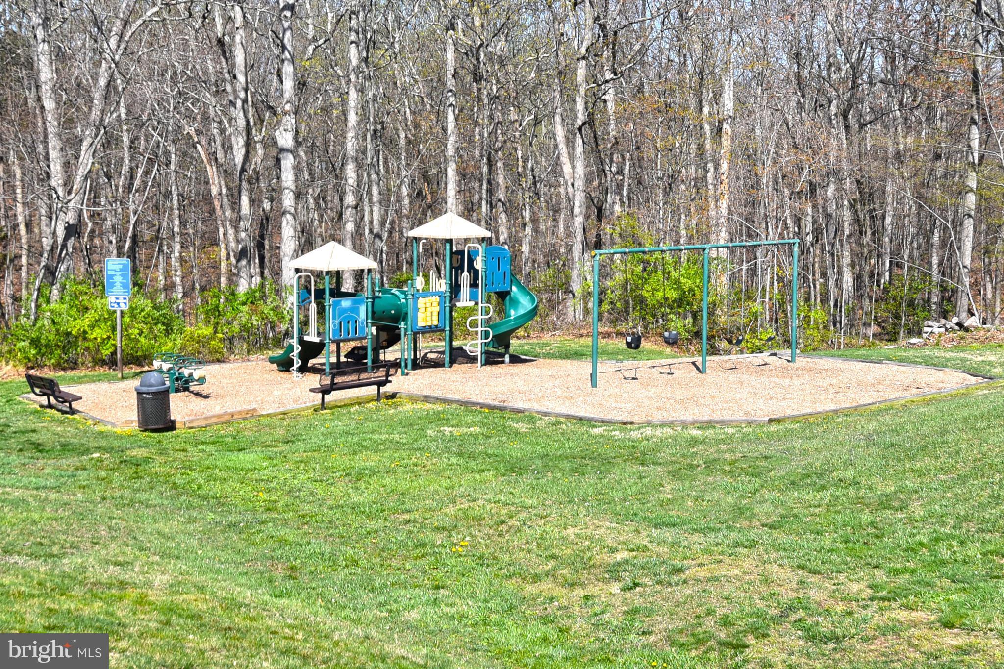 12917 Sturbridge Road Woodbridge, VA 22192 - Photo 26 of 29 Nearby park in community.