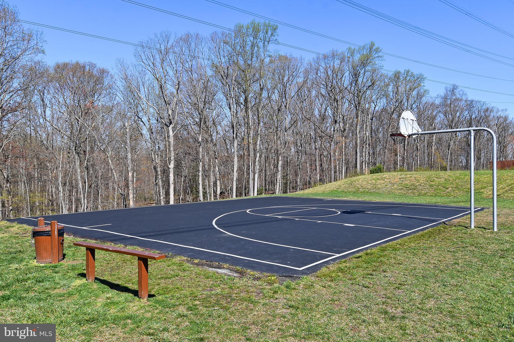 12917 Sturbridge Road Woodbridge, VA 22192 - Photo 27 of 29 Nearby basketball court in community.