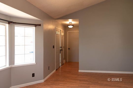 521 East Wilson Avenue Ridgecrest, CA 93555 - Photo 10 of 32 Gallery Image 10